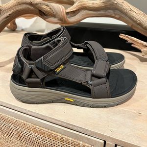 TEVA Men's Strata Universal Sandals in Brown, Size 9